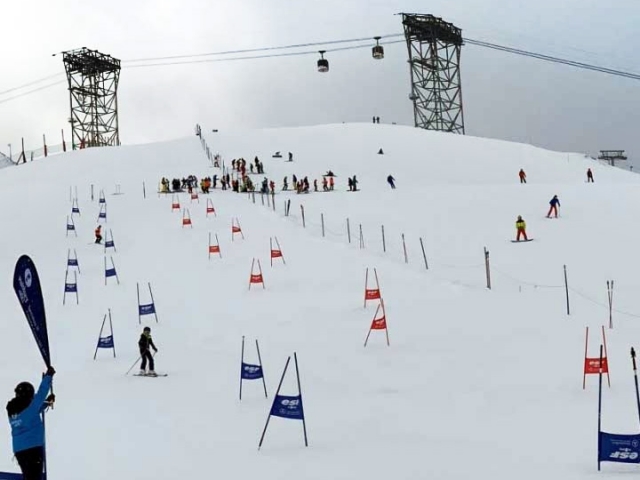 Independent School Ski Championships